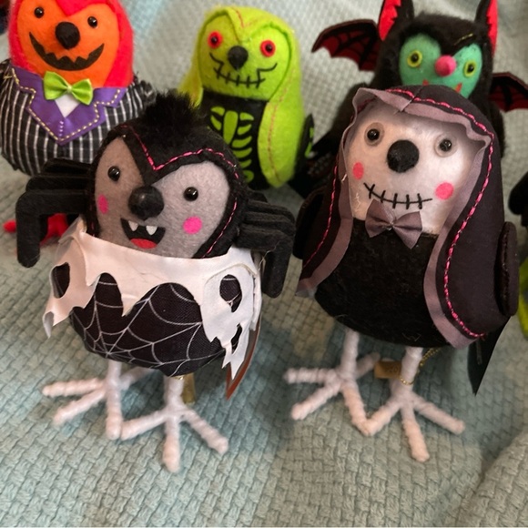 NWT  Set of 6 Target 2024 Hyde & EEK Boutique Featherly Friends Halloween Birds - Picture 4 of 6